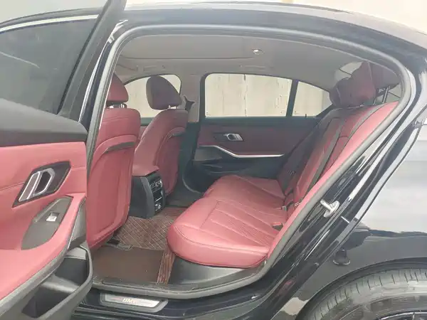 BMW i3 2024