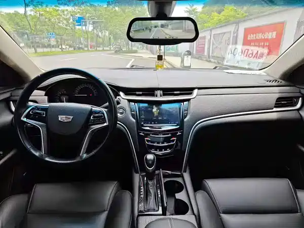 Cadillac XTS 2019