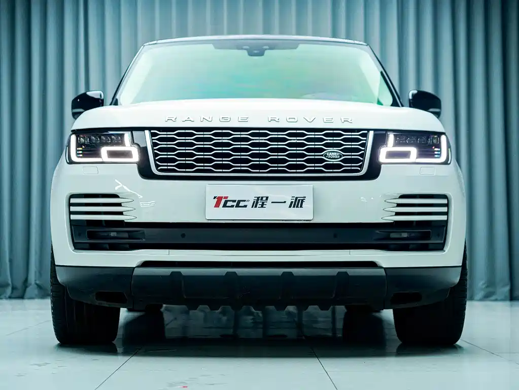 Land Rover Range Rover 2022 — фото 2