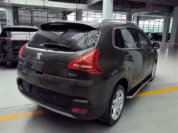 Peugeot 3008 2015