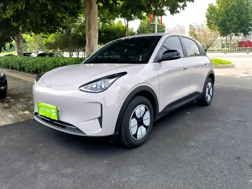 Geely Galaxy Starwish 2026 — фото 1