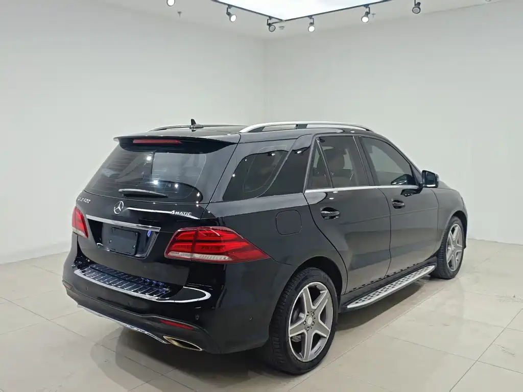 Mercedes-Benz GLE 2016 — фото 8