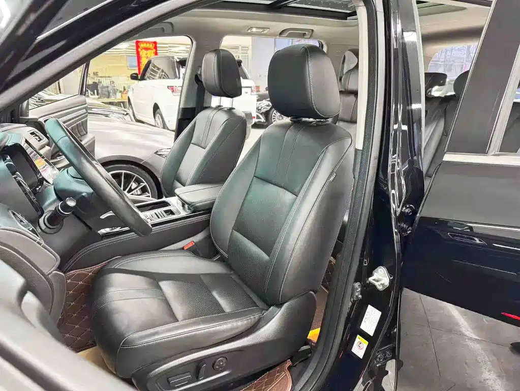 GAC Trumpchi GS8 2021 — фото 17