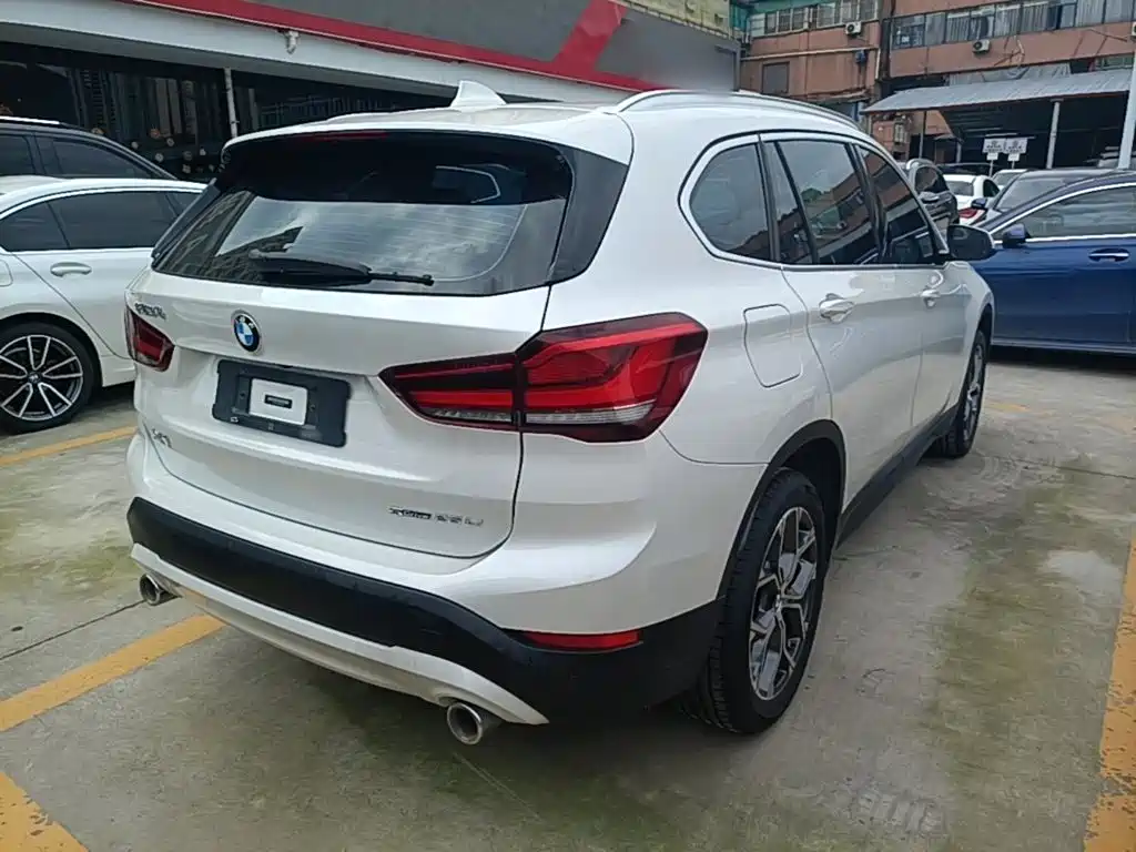 BMW X1 2021