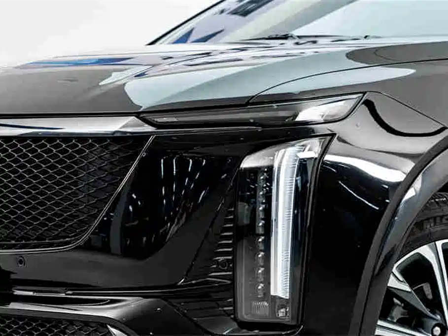 Cadillac XT5 2024 — фото 4