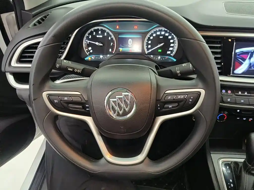 Buick Excelle 2021 — фото 11