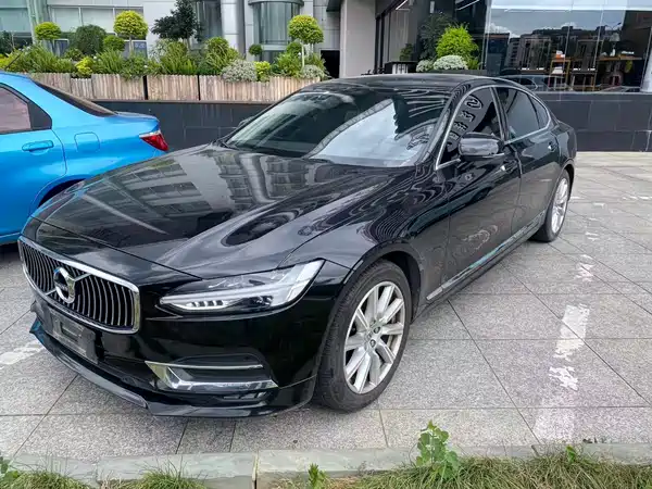 Volvo S90 2020