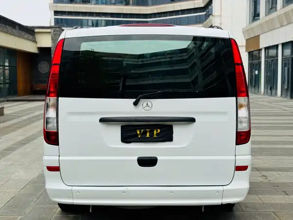 Mercedes-Benz Vito 2013