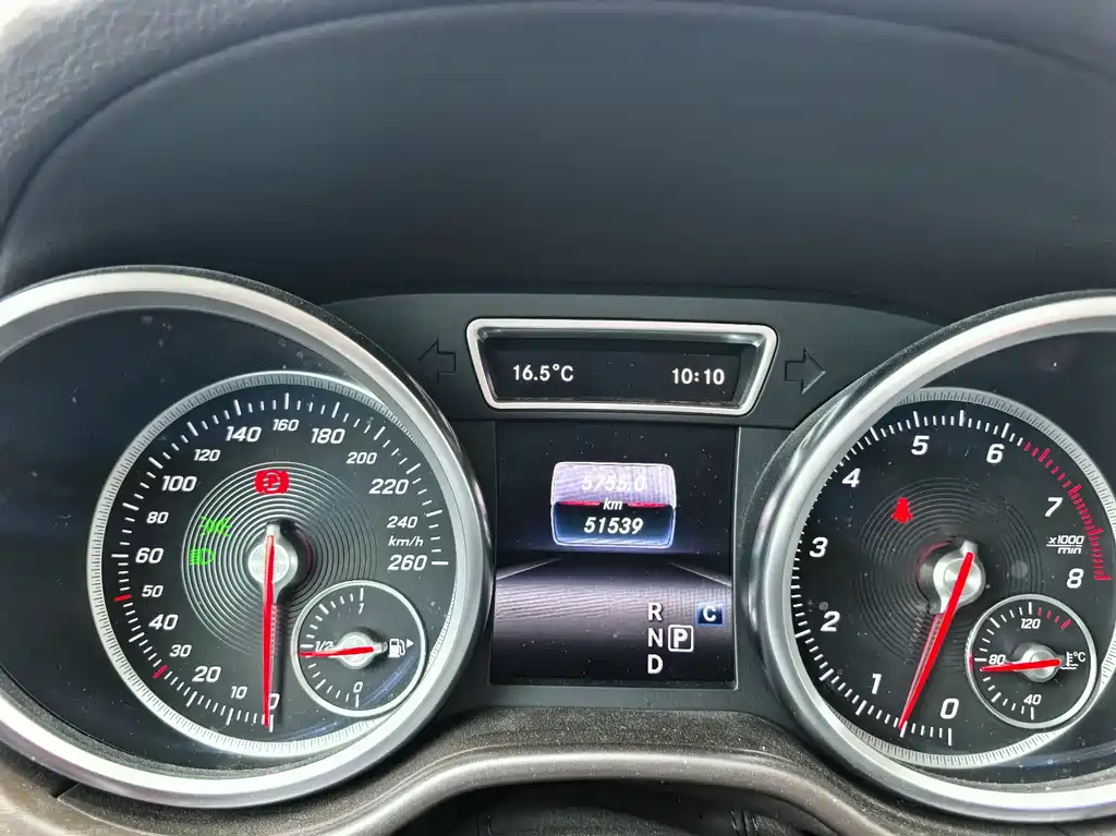 Mercedes-Benz GLE 2017 — фото 13
