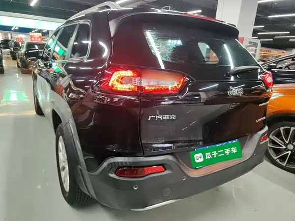 Jeep Cherokee 2017