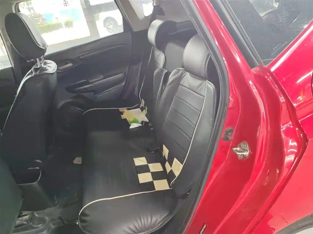 Honda Fit 2015 — фото 13