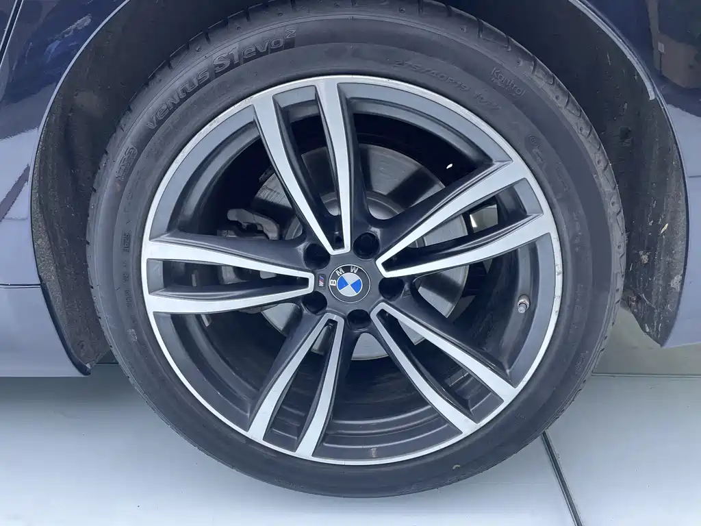 BMW 7 Series 2022 — фото 11