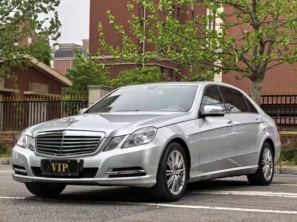 Mercedes-Benz E-Class 2013