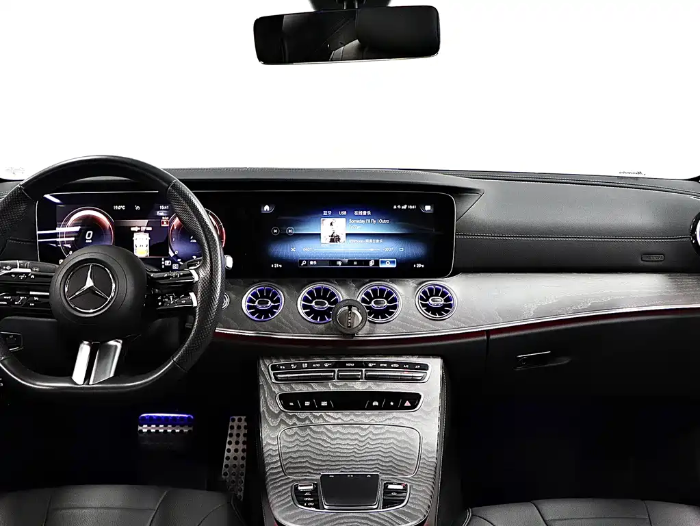 Mercedes-Benz CLS 2023 — фото 19