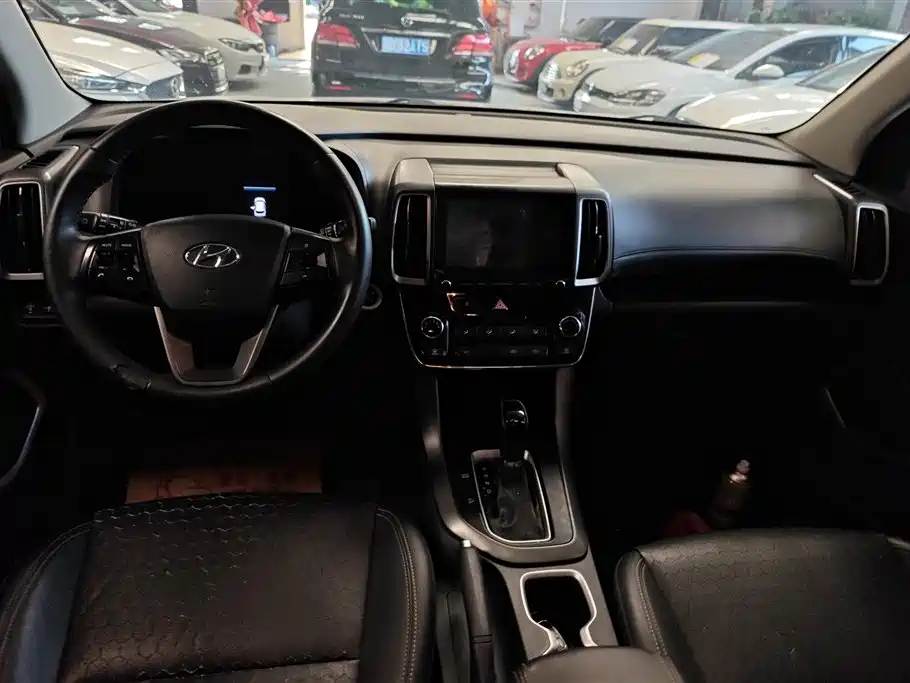 Hyundai ix35 2018 — фото 12