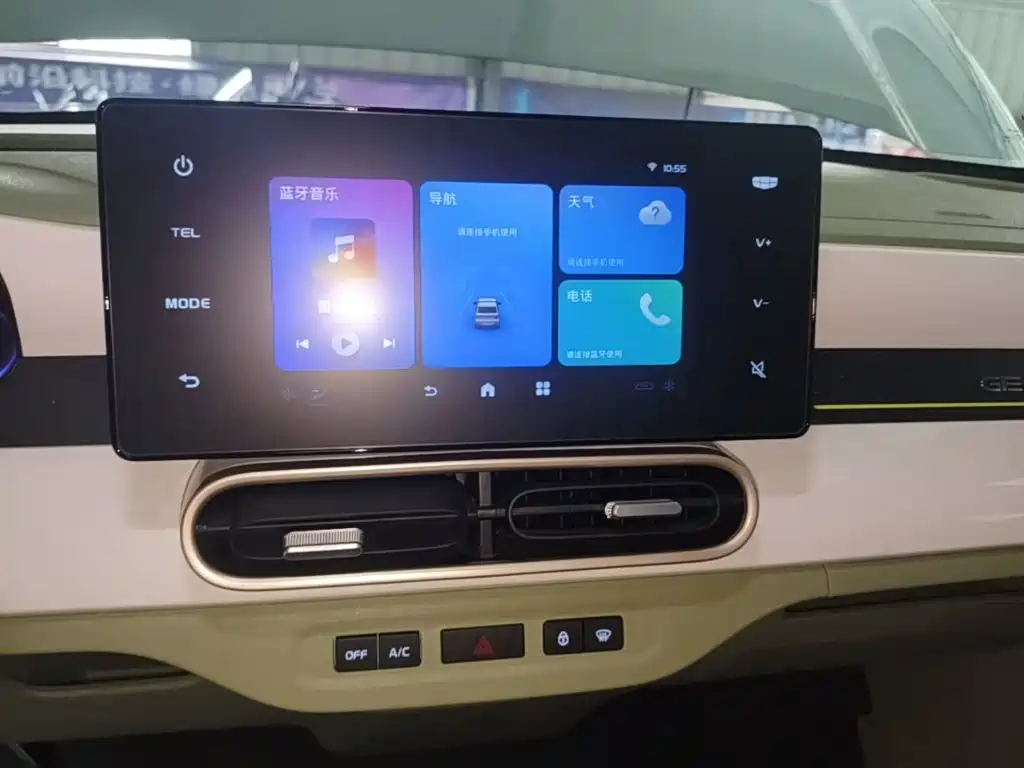 Geely Galaxy Panda 2025 — фото 13