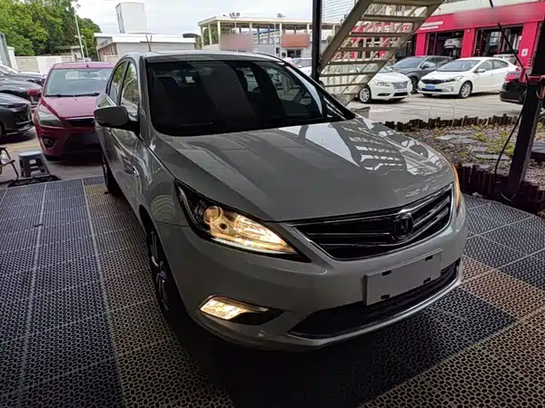 Changan Eado 2017