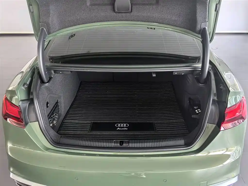 Audi A5 2022 — фото 14