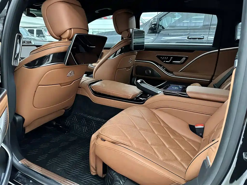 Mercedes-Benz S-Class 2023 — фото 11