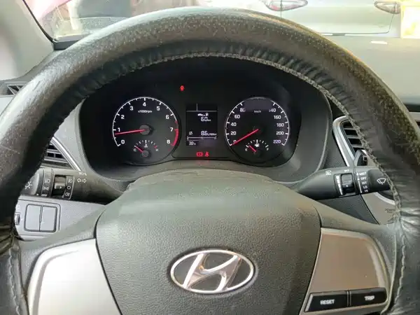 Hyundai Verna 2017