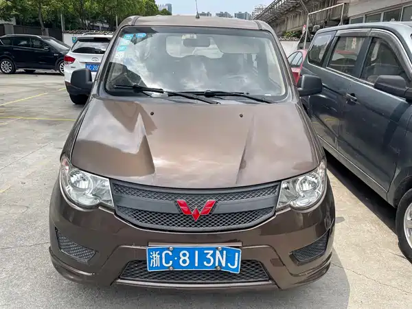 Wuling Hongguang 2017