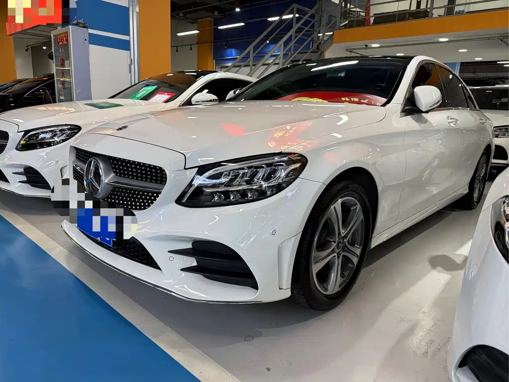 Mercedes-Benz C-Class 2020