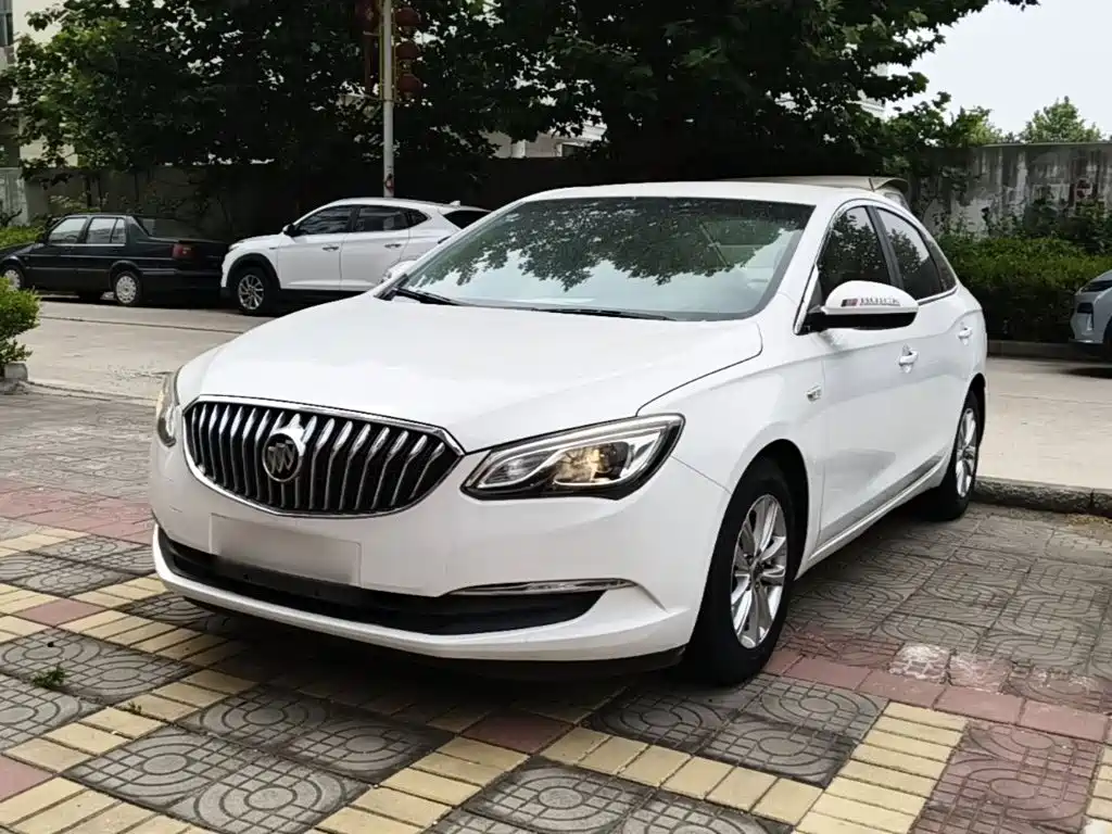 Buick Excelle 2016 — фото 2