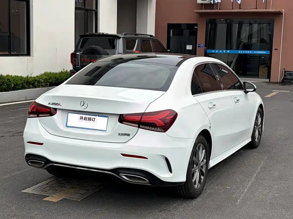 Mercedes-Benz A-Class 2020 — фото 7