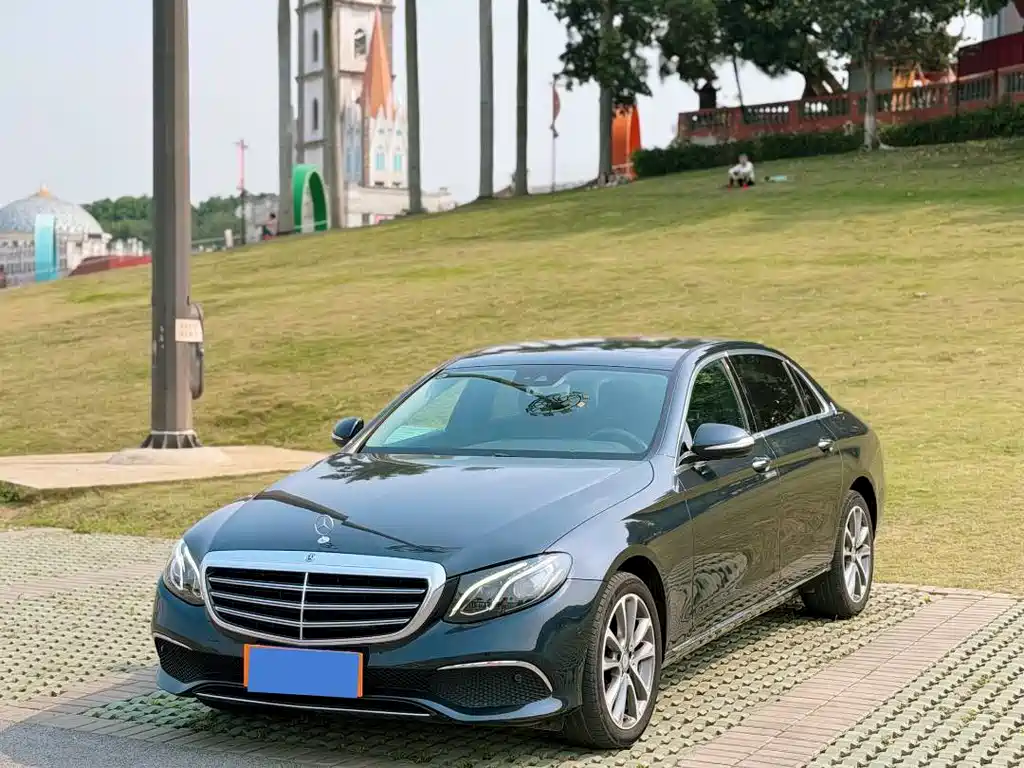 Mercedes-Benz E-Class 2017 — фото 1