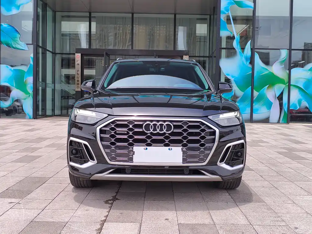 Audi Q5L 2021 — фото 2