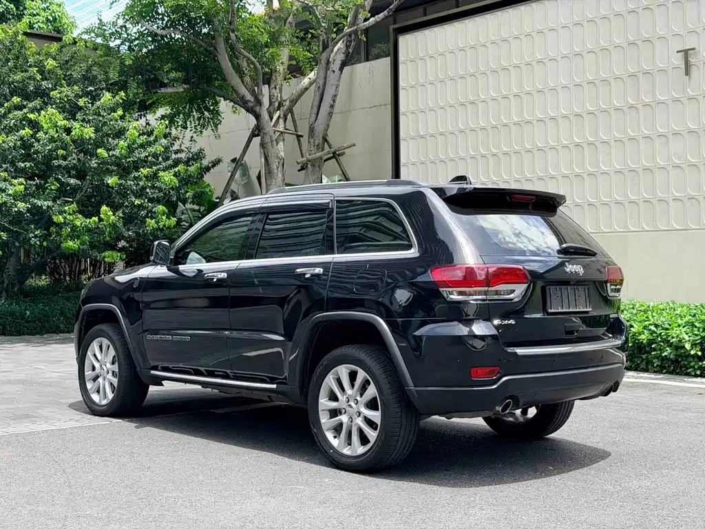 Jeep Grand Cherokee 2018