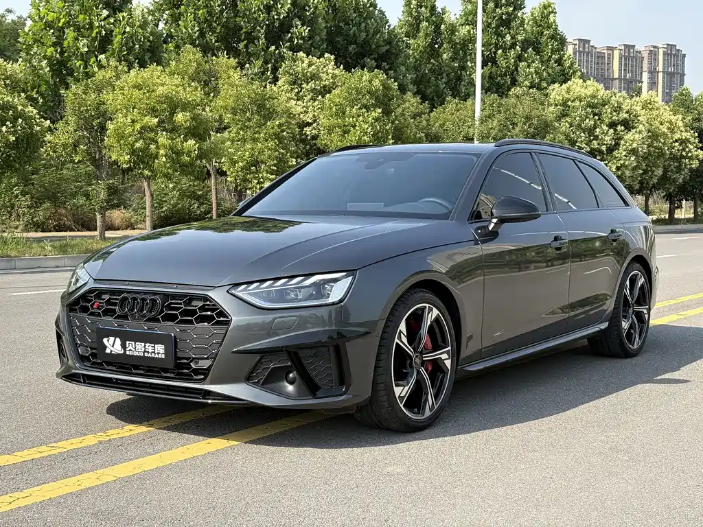 Audi S4 2024