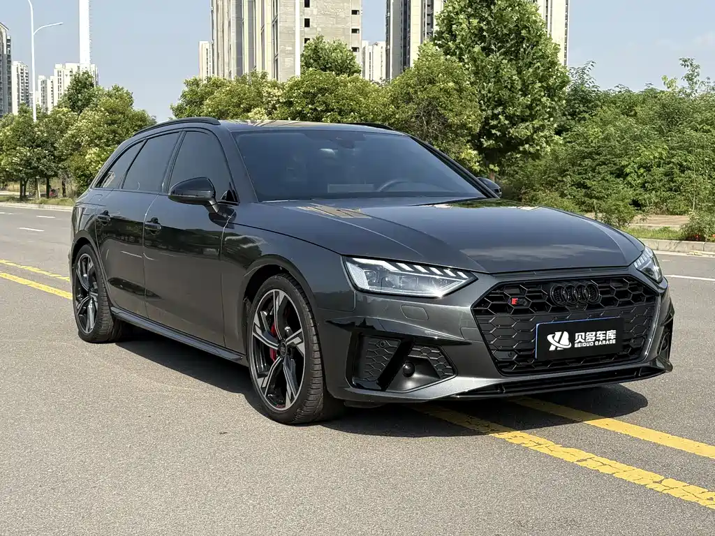Audi S4 2024