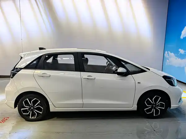 Honda LIFE 2023