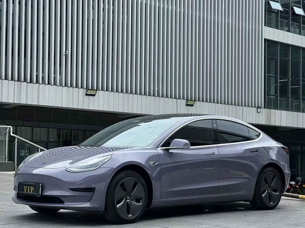Tesla Model 3 2020 — фото 1
