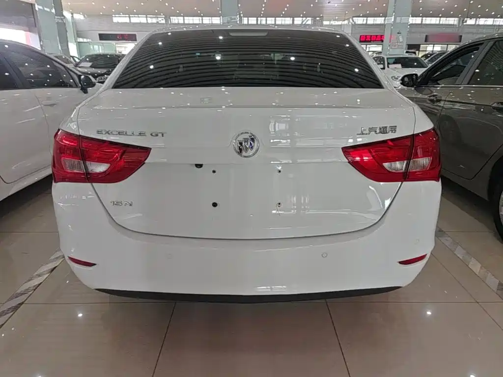 Buick Excelle 2016
