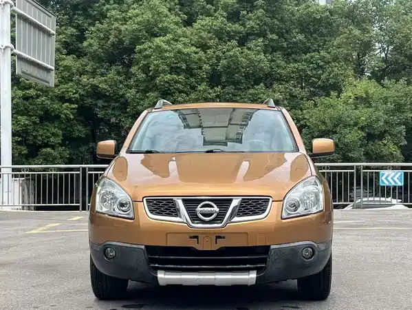 Nissan Qashqai 2015