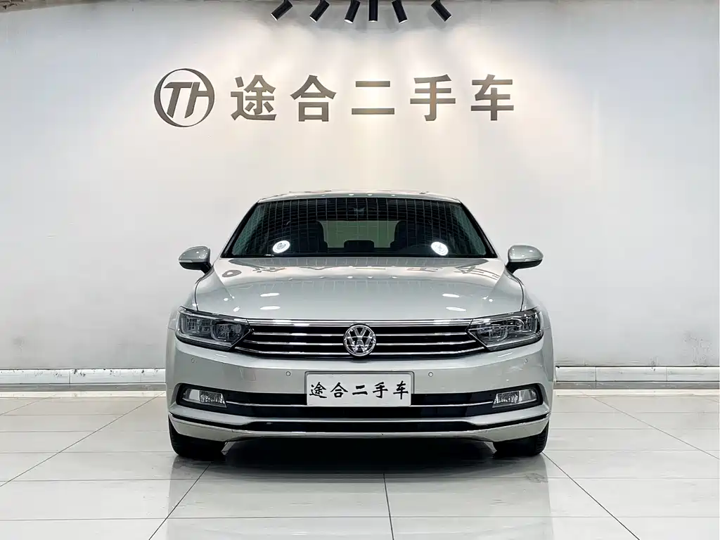 Volkswagen Magotan 2018 — фото 4