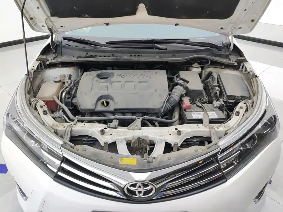 Toyota Corolla 2014 — фото 10