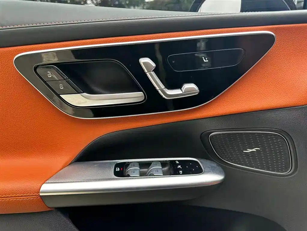 Mercedes-Benz GLC 2023 — фото 17