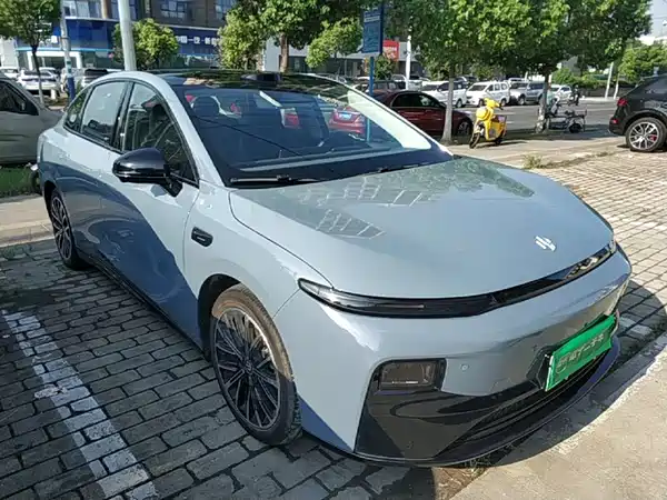 Leapmotor B01 2025