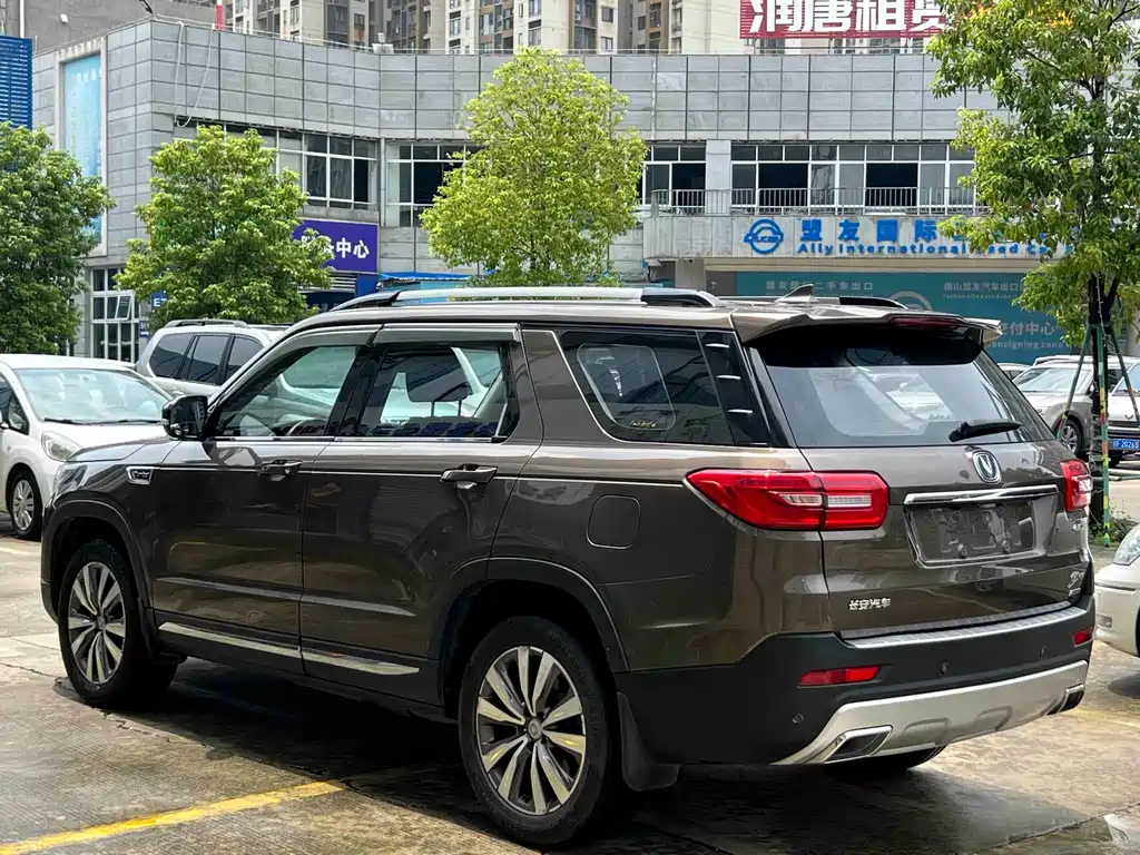 Changan CS95 2018