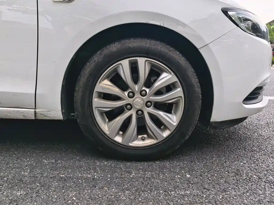 Buick Excelle 2021
