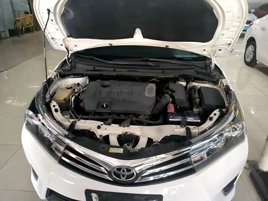 Toyota Corolla 2018 — фото 20