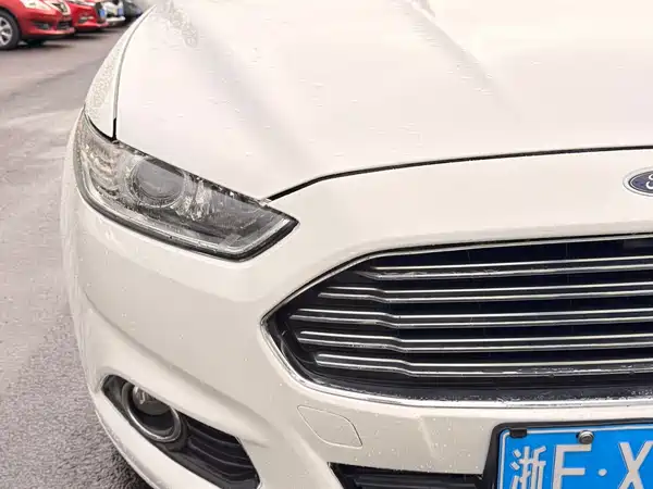 Ford Mondeo 2013