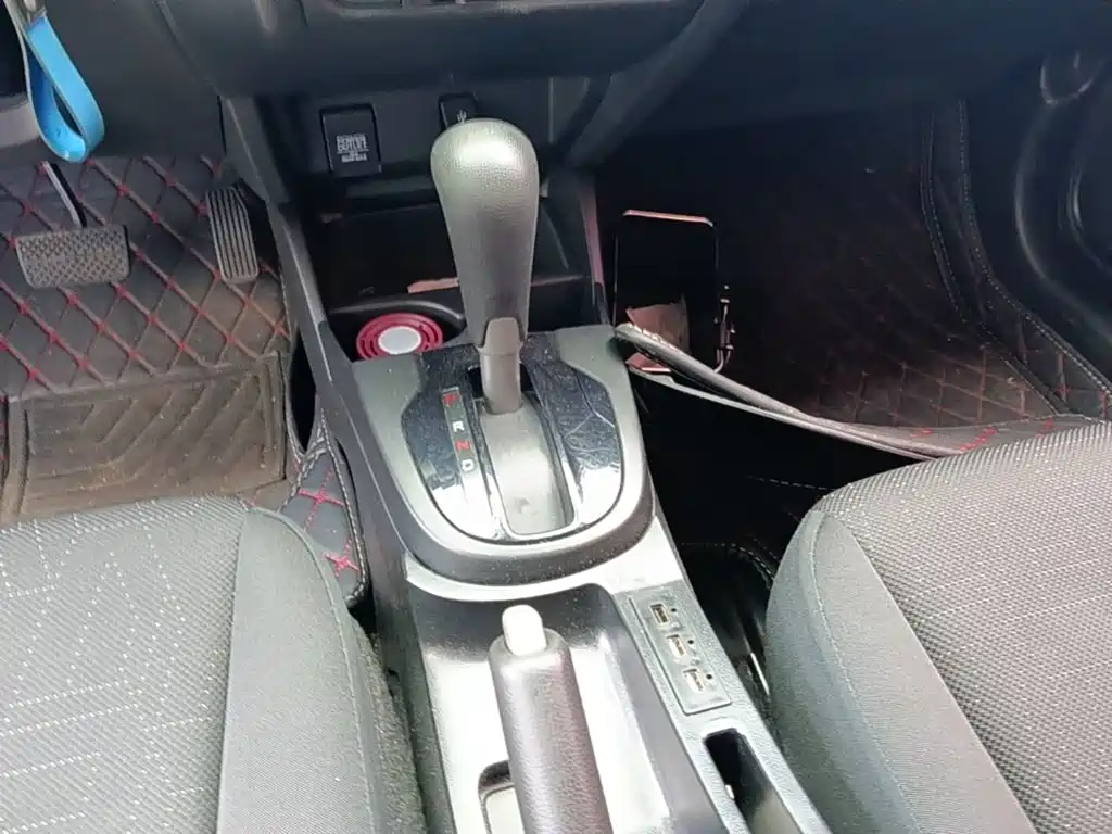 Honda Fit 2017 — фото 14