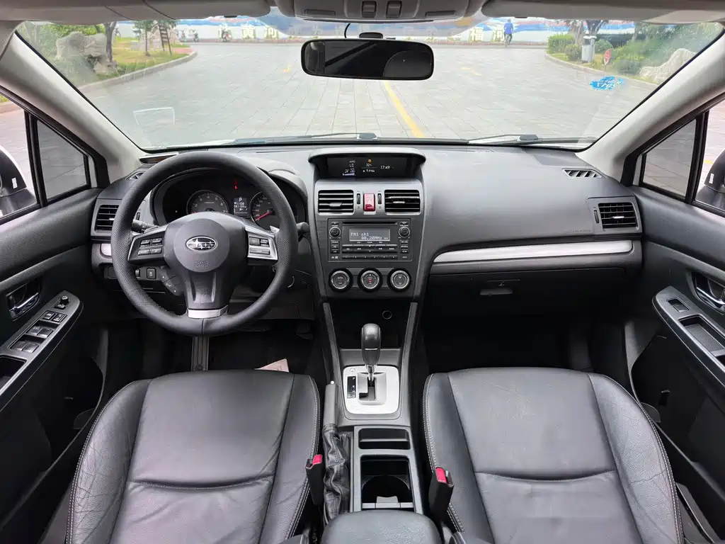 Subaru XV 2013 — фото 20