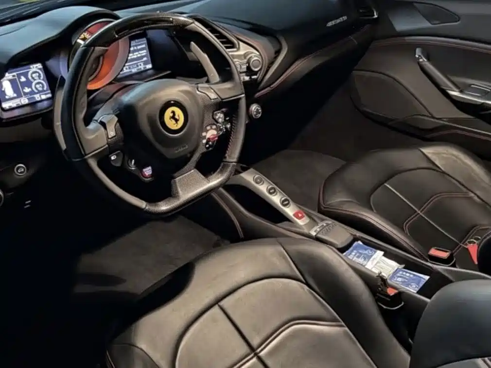 Ferrari 488 2016 — фото 6