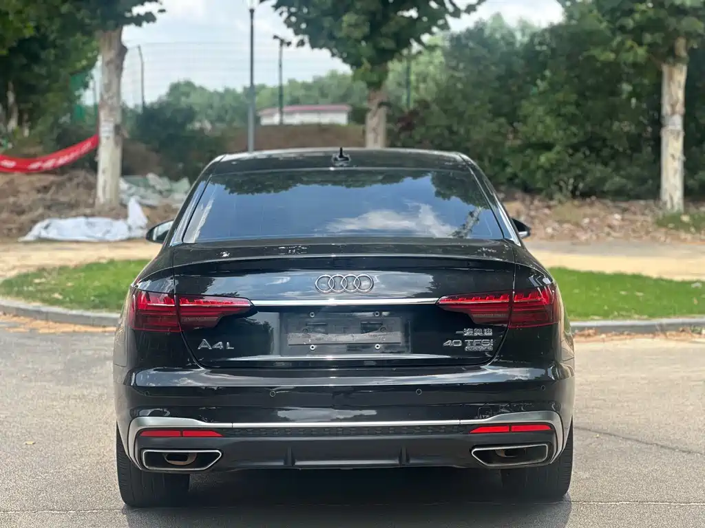 Audi A4L 2021 — фото 15