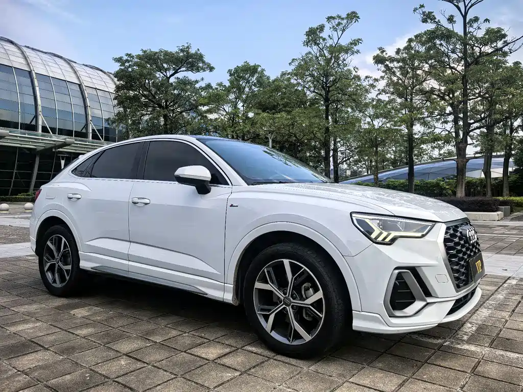 Audi Q3 Sportback 2021 — фото 3